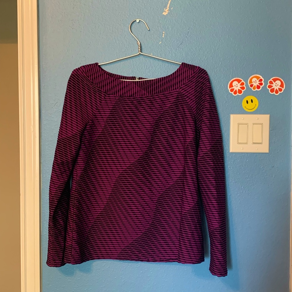 Dana buchman full sleeve purple wavy pattern shirt